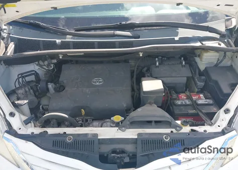 2015 Toyota Sienna Le 8 Passenger из США, поврежденный, VIN 5TDKK3DCXFS647083